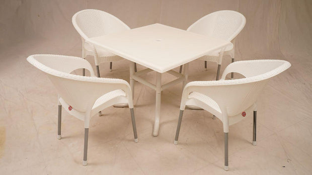 STEEL PLASTIC CHAIR ONLY ONE